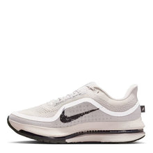 Nike Pegasus Premium 41 Blanc & Marron - UrbanDrip