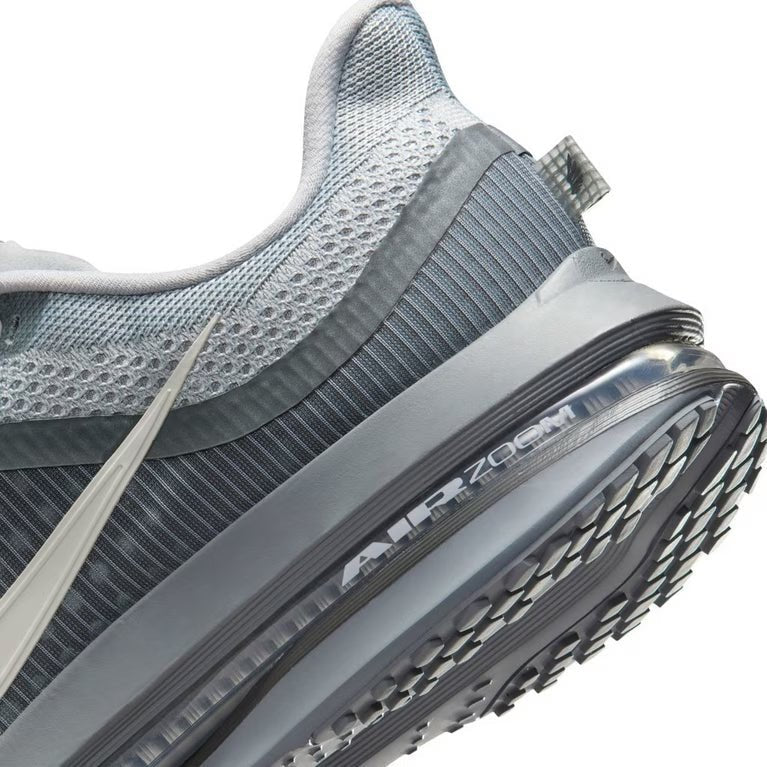Nike Pegasus Premium 41 Gris - UrbanDrip