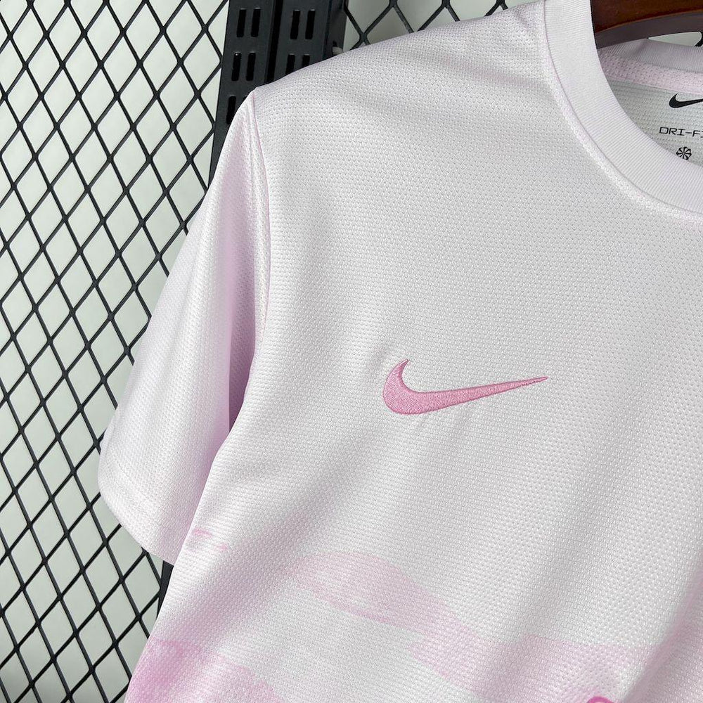 T-Shirt Maillot Brésil Concept 2025 26 Blanc Rose - photo 3/4 - UrbanDrip