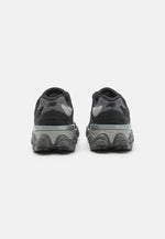 Sneakers 9060 Noir - photo 5/6 - UrbanDrip