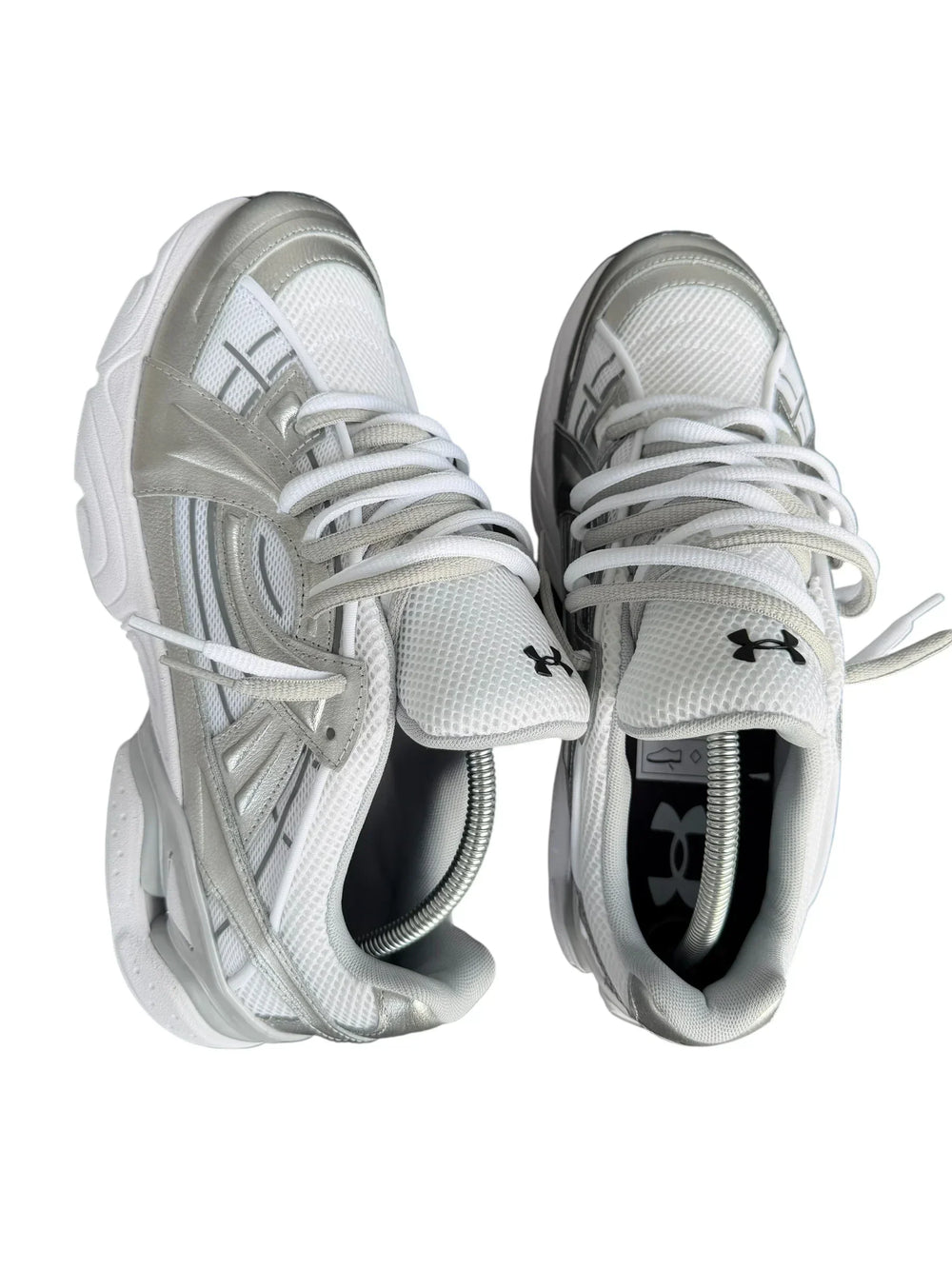 Sneakers Custom Gris - photo 2/3 - UrbanDrip