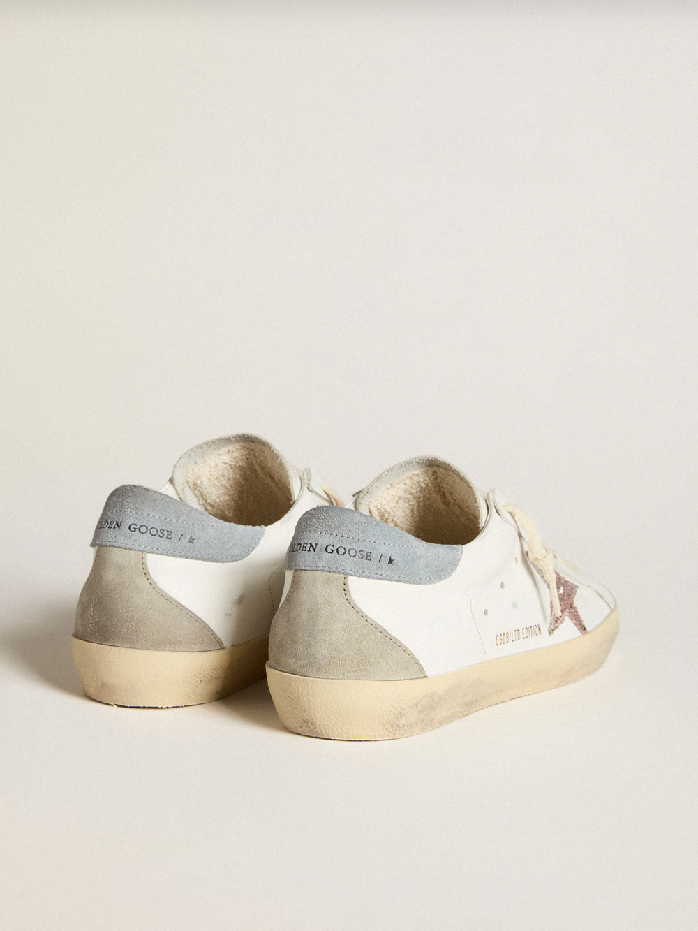Sneakers paillettes et daim - photo 4/4 - UrbanDrip