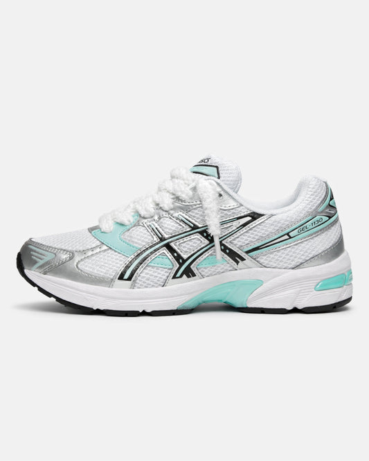 1130 Aqua Custom White - photo 1/4 - UrbanDrip