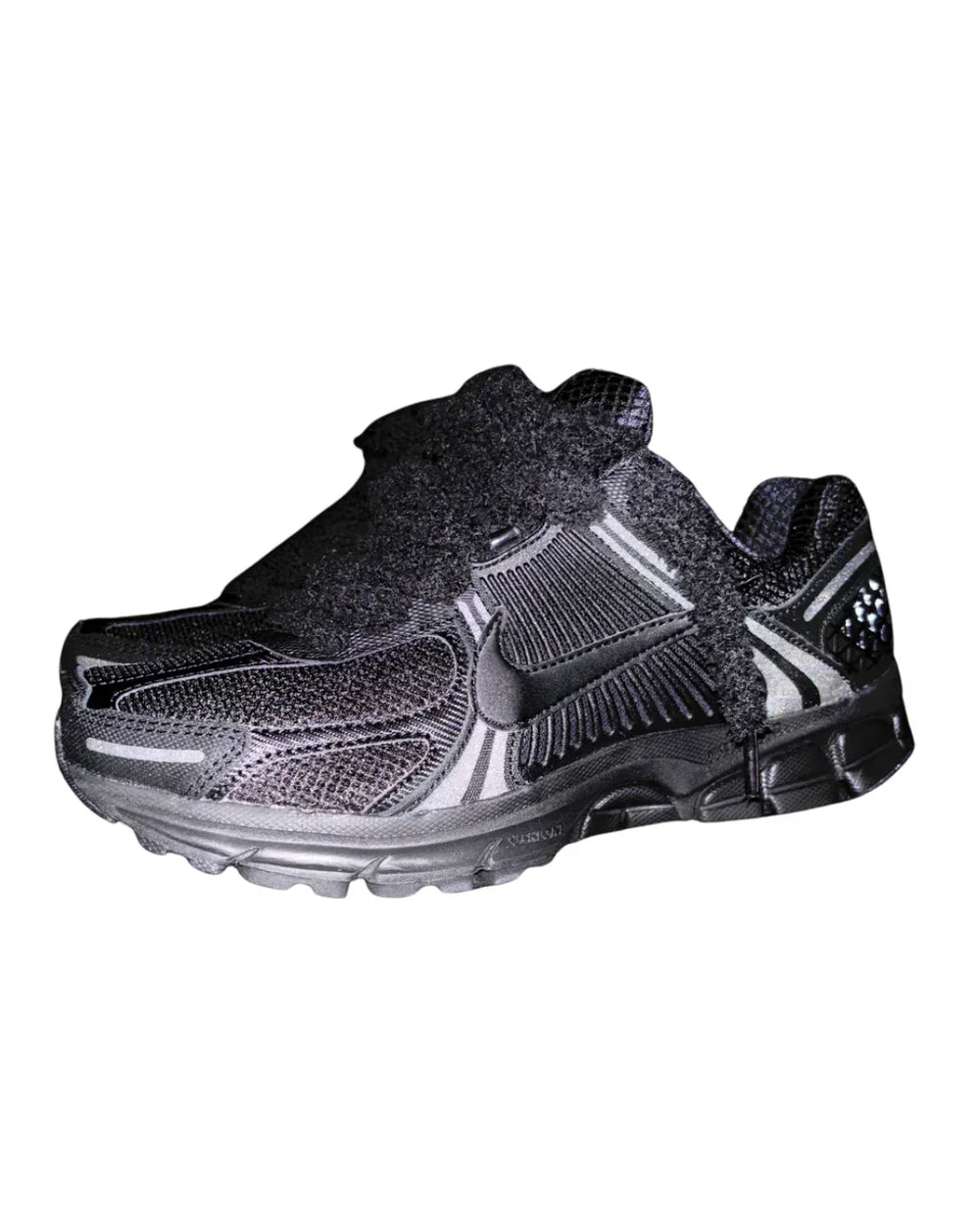 Sneakers Custom Noir - photo 2/4 - UrbanDrip