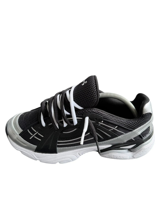 Under Armour Custom Noir - UrbanDrip
