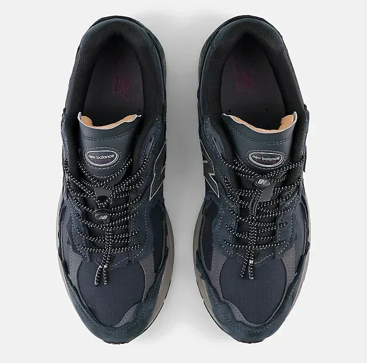 Sneakers 2002R Protection Foncé Bleu - photo 4/5 - UrbanDrip