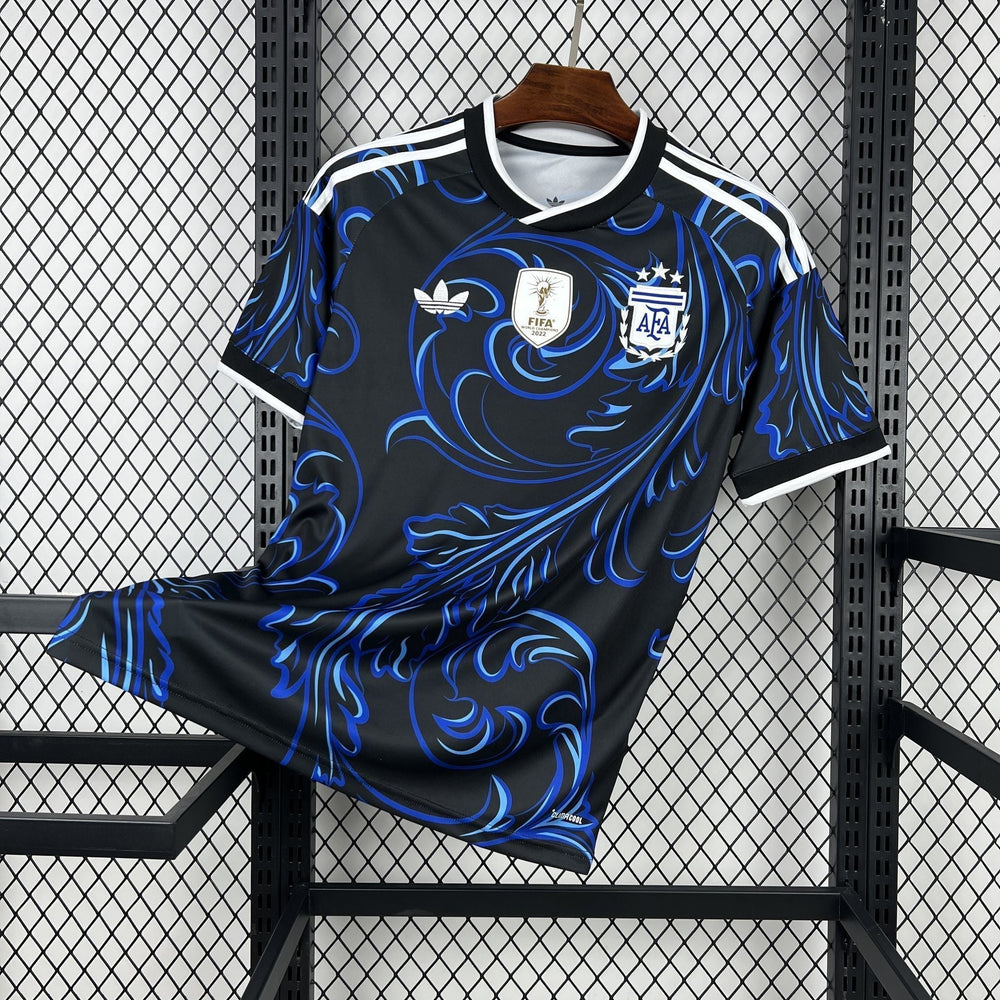 T-Shirt Maillot Argentine extérieur Coupe du monde 2026 Argent - photo 1/5 - UrbanDrip