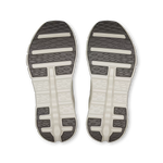 Sneakers On Beige - photo 6/6 - UrbanDrip